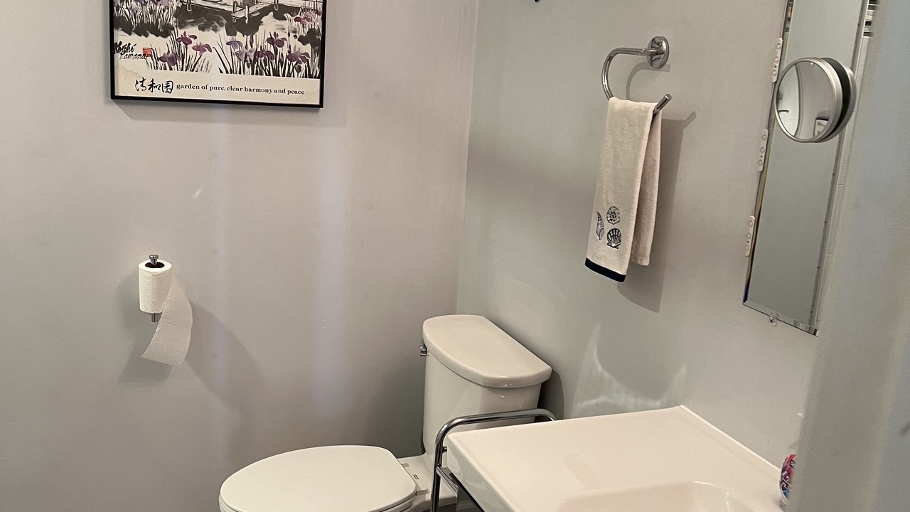 Photo of Bathroom in Ladue