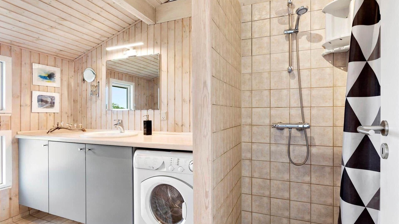 Photo of Bathroom in Tversted