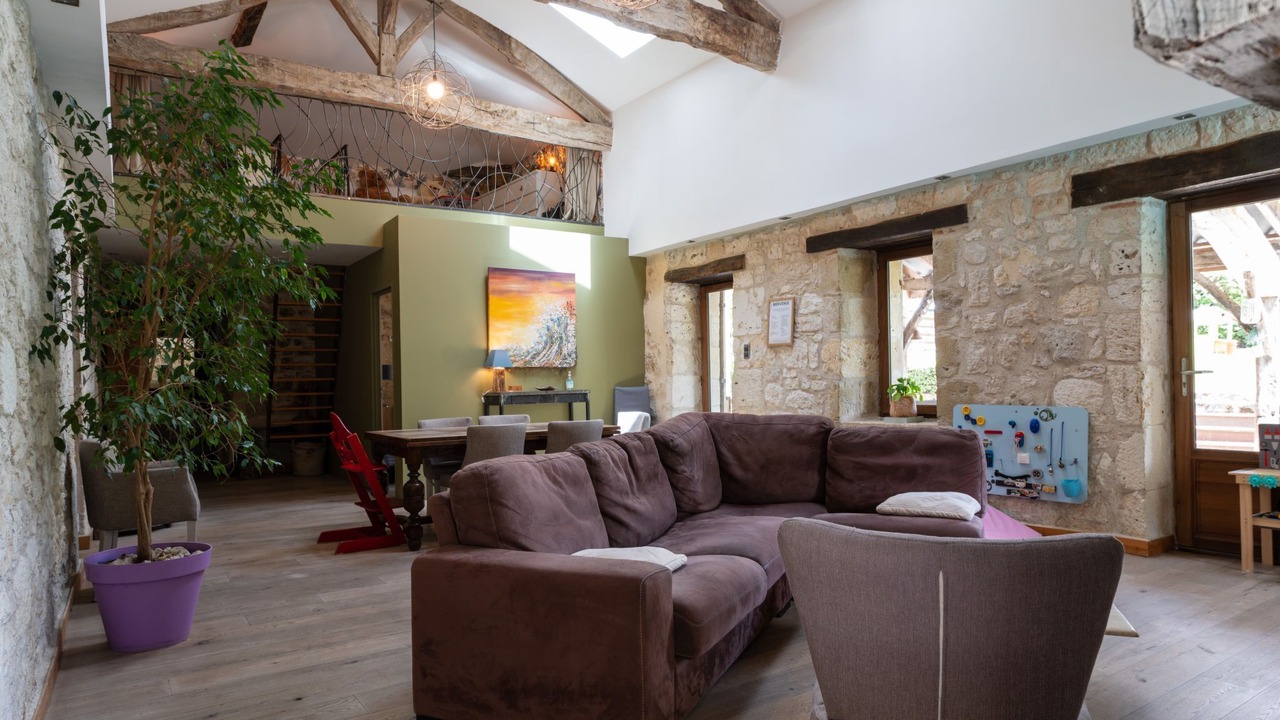 Photo of Livingroom in Saint-Caprais-de-Lerm