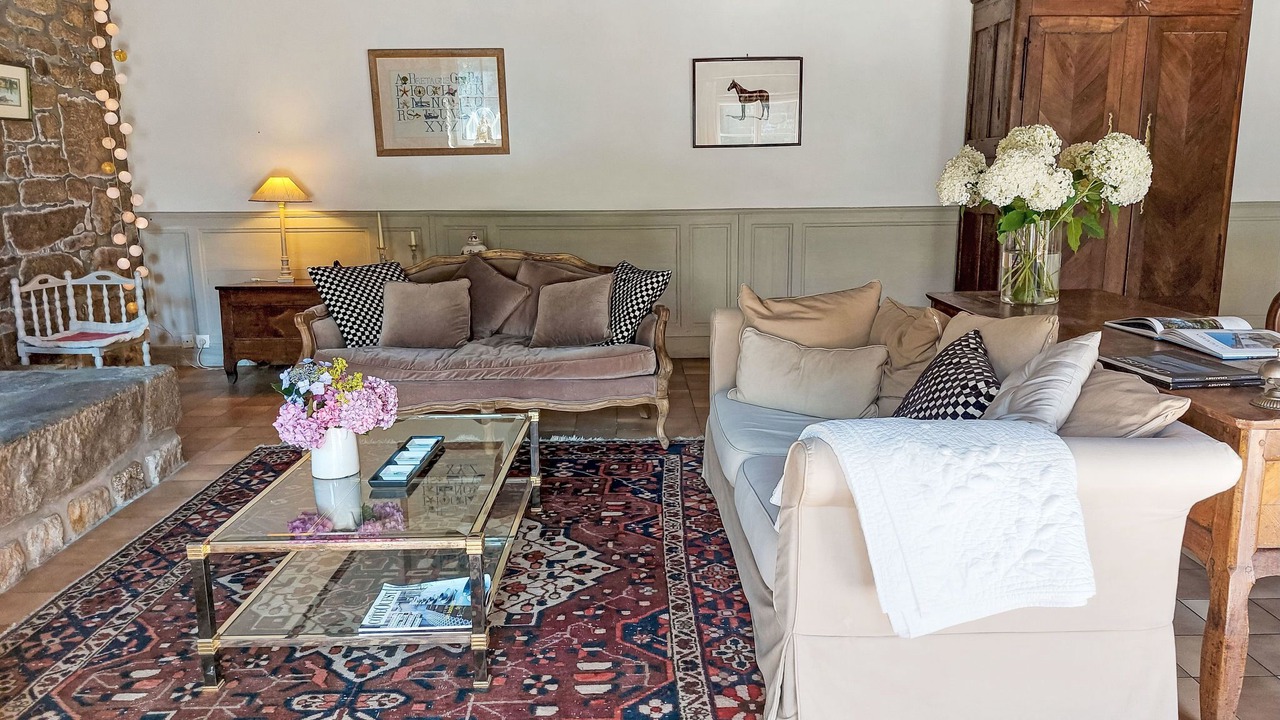 Photo of Livingroom in Saint-Georges-de-Reintembault