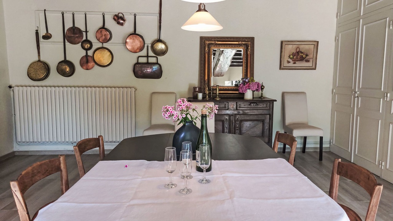 Photo of Bedroom in Saint-Georges-de-Reintembault