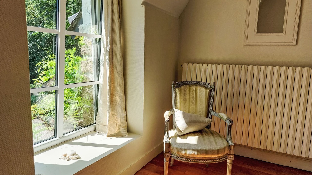Photo of Bedroom in Saint-Georges-de-Reintembault