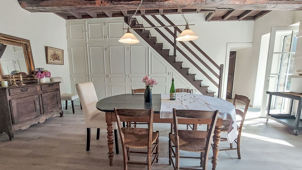 Photo of Bedroom in Saint-Georges-de-Reintembault