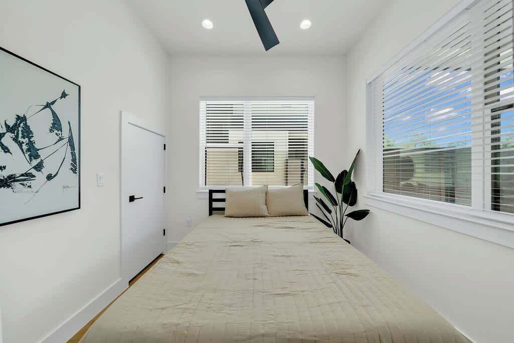 Photo of Bedroom in Riverside