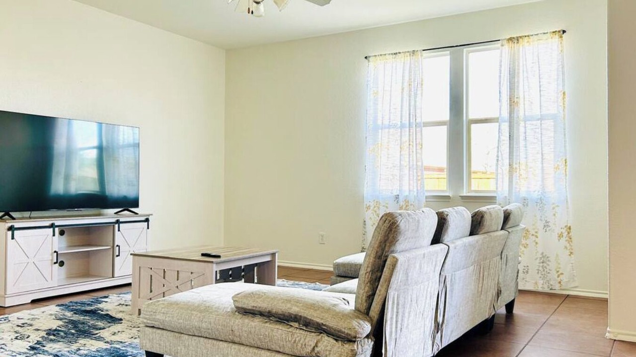 Photo of Livingroom in Central Oklahoma City