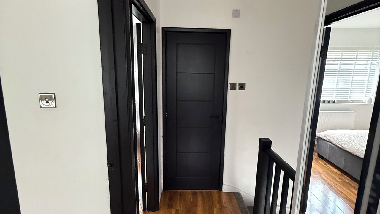 Photo of Others in Ponders End