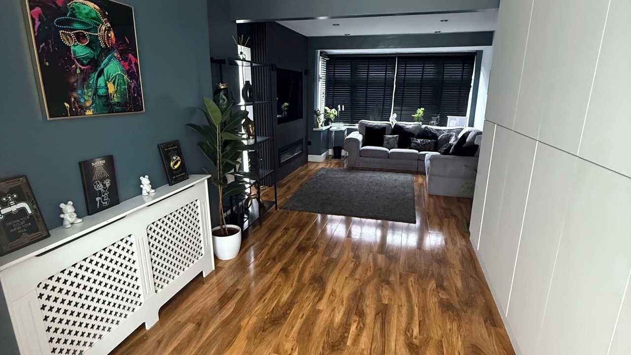 Photo of Others in Ponders End