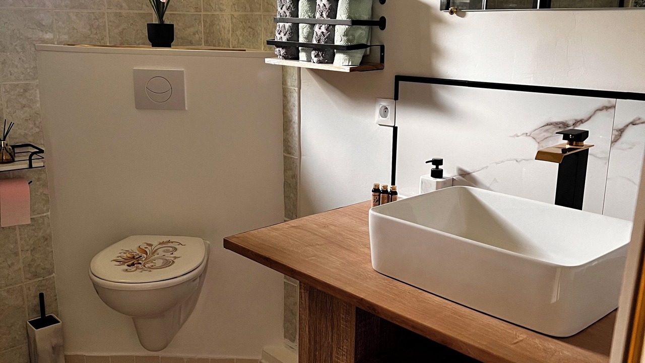 Photo of Bathroom in Lieuvin Pays d'Auge