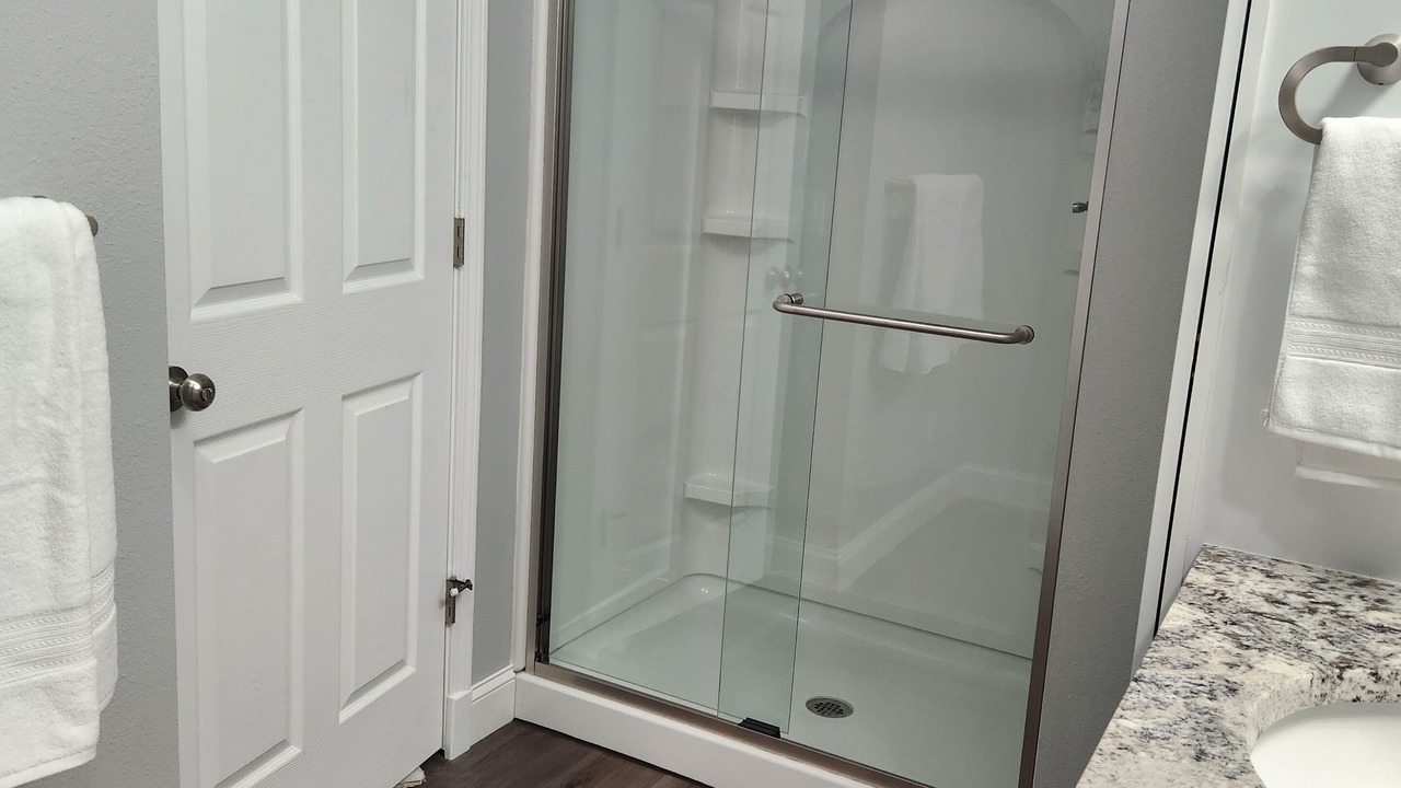 Photo of Bathroom in Iola