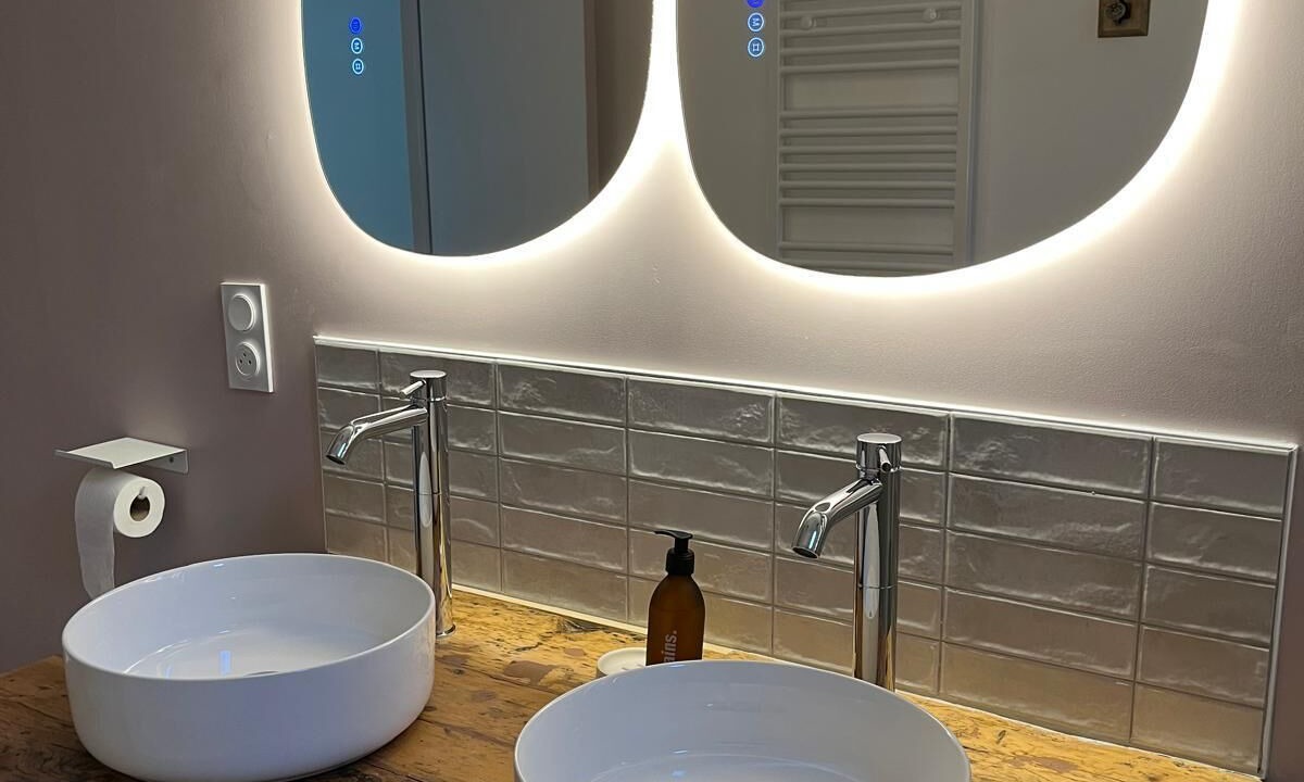 Photo of Bathroom in Le Champ-sur-Layon