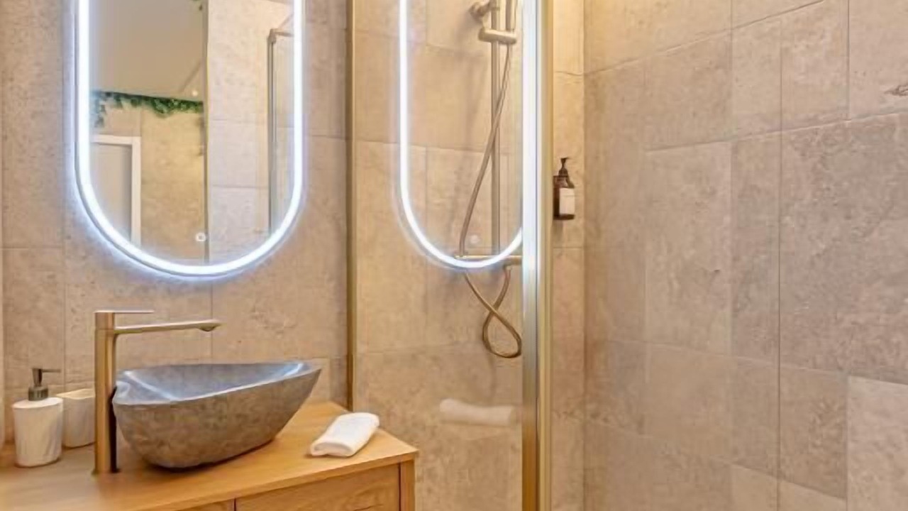 Photo of Bathroom in Evreux