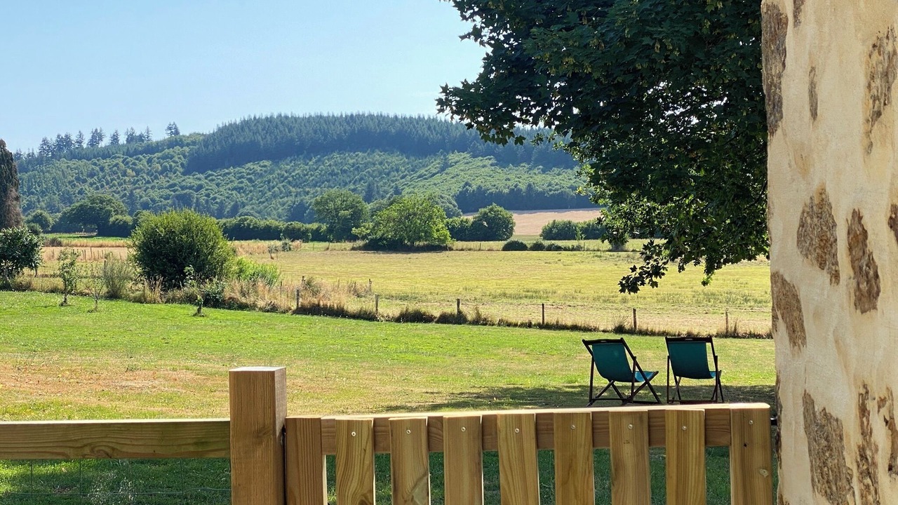 Photo of Outdoor in Champnetery