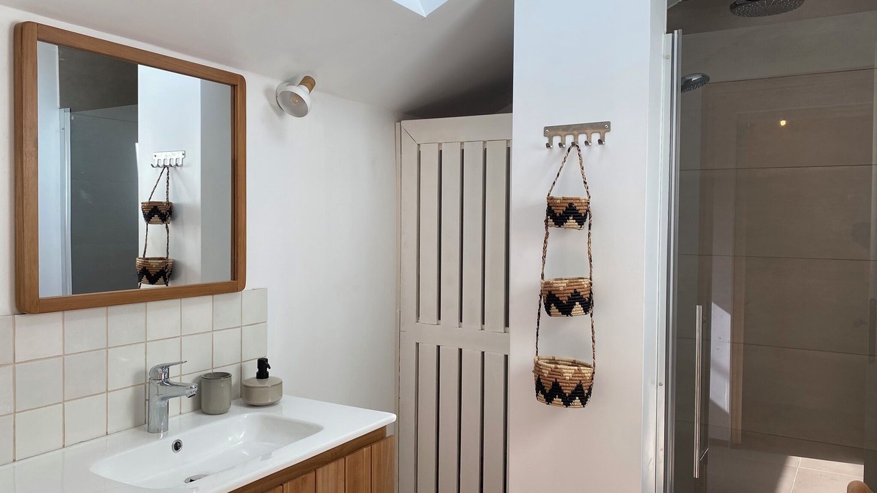 Photo of Bathroom in Champnetery