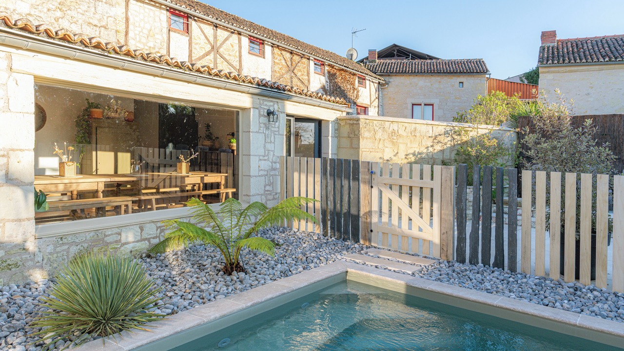 Photo of Outdoor in Forges