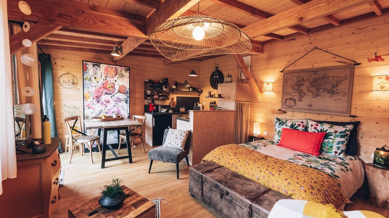 Photo of Bedroom in Laval