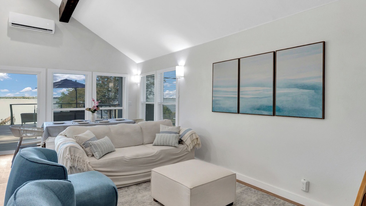 Photo of Livingroom in West Tawakoni