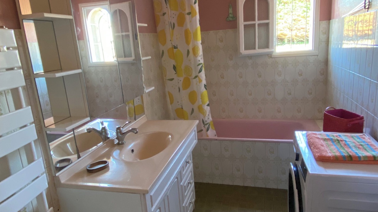Photo of Bathroom in Planguenoual