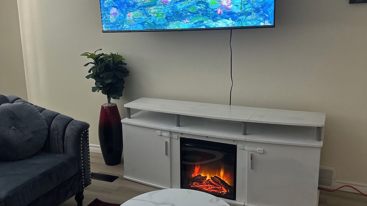 Photo of Livingroom in Regina