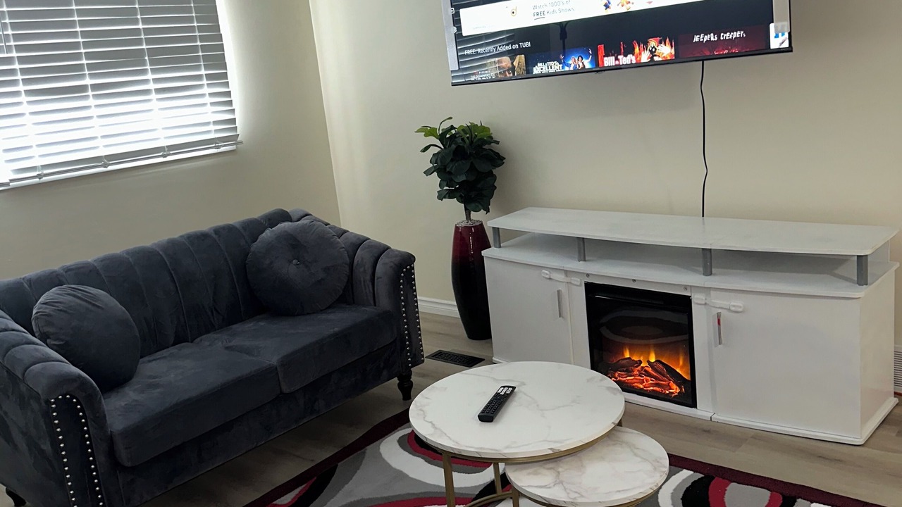 Photo of Livingroom in Regina