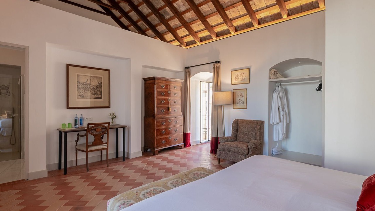 Photo of Bedroom in Lora Del Rio