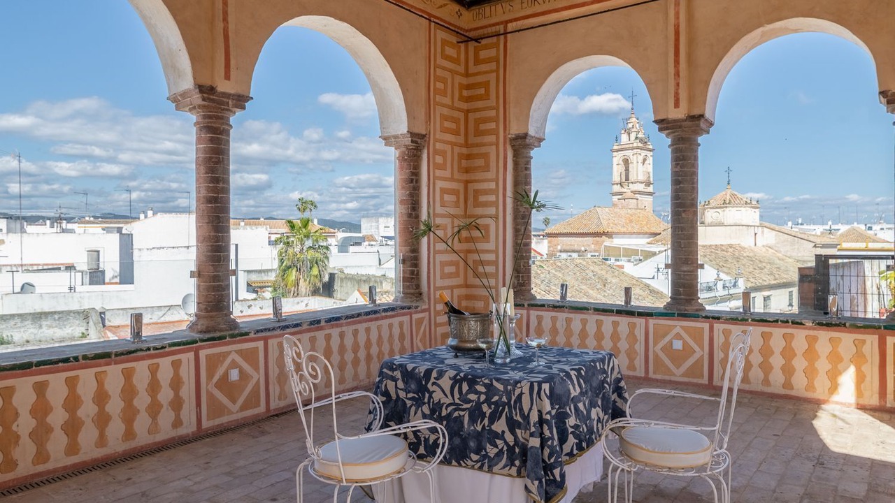 Photo of Outdoor in Lora Del Rio