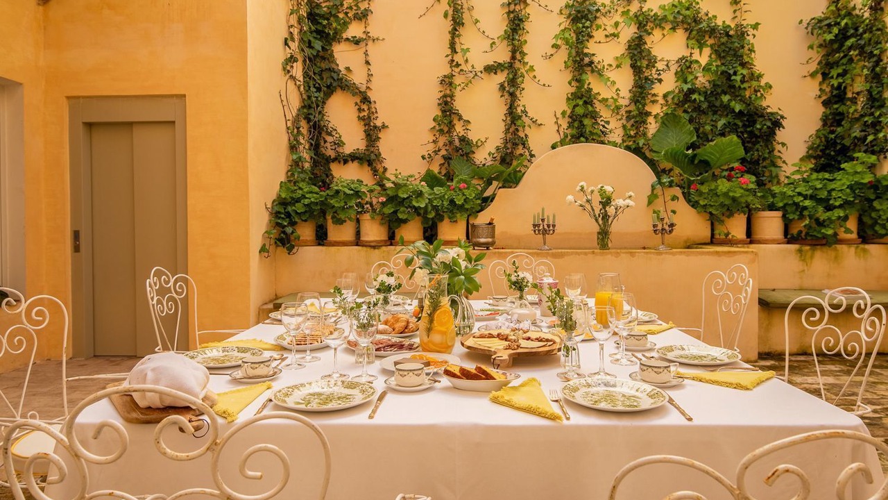 Photo of Outdoor in Lora Del Rio