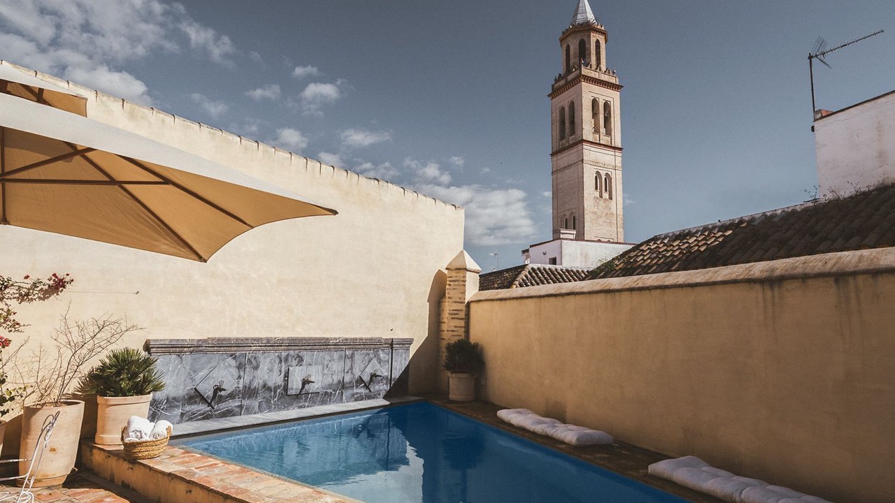 Photo of Outdoor in Lora Del Rio