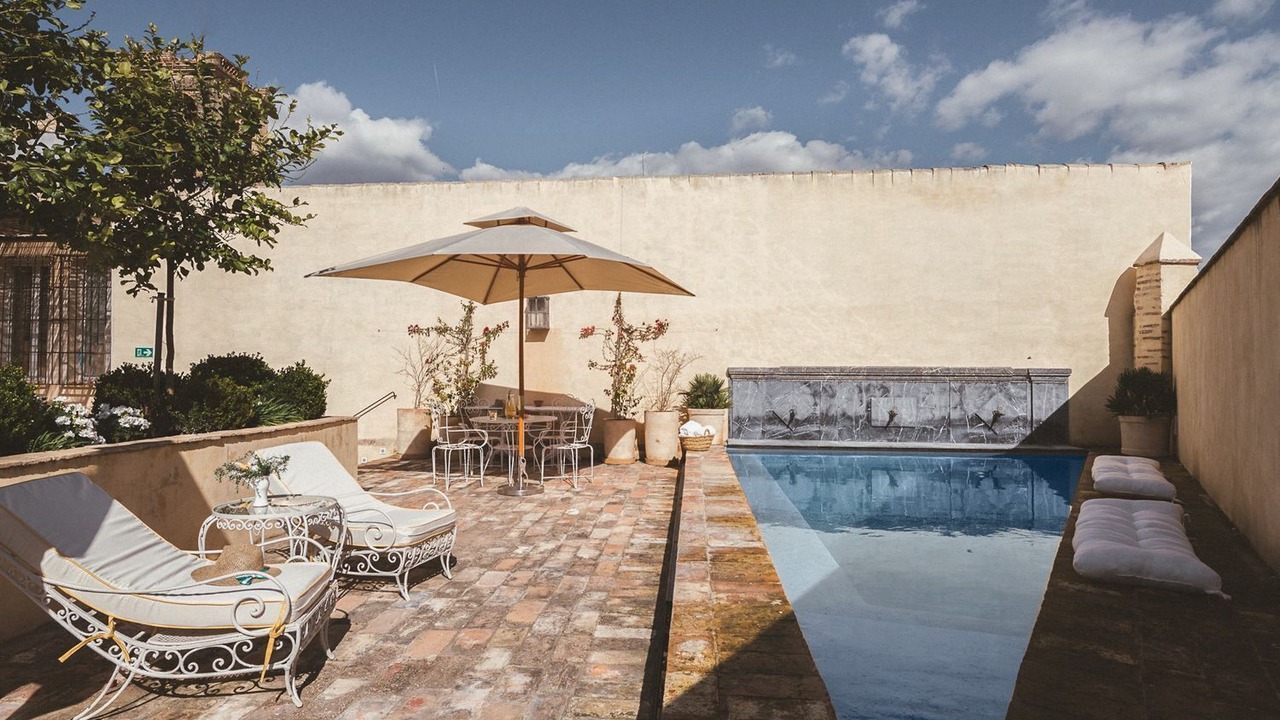 Photo of Outdoor in Lora Del Rio
