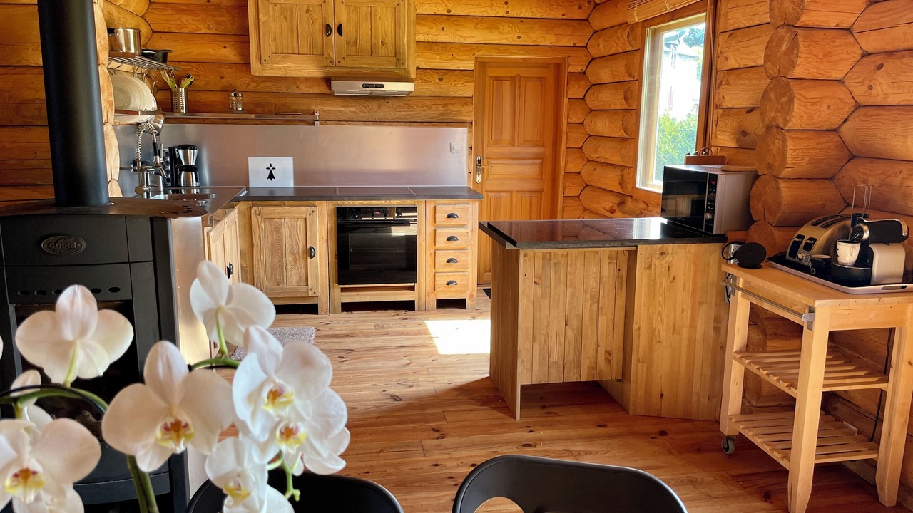 Photo of Kitchen in Plevenon