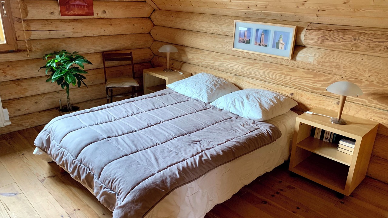 Photo of Bedroom in Plevenon