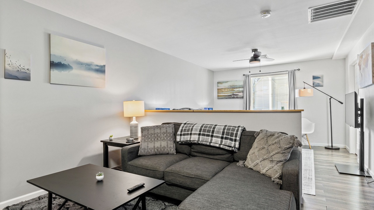 Photo of Livingroom in Festus