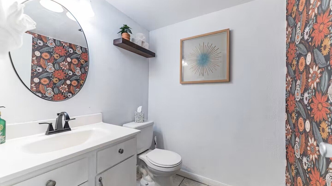 Photo of Bathroom in East Congress