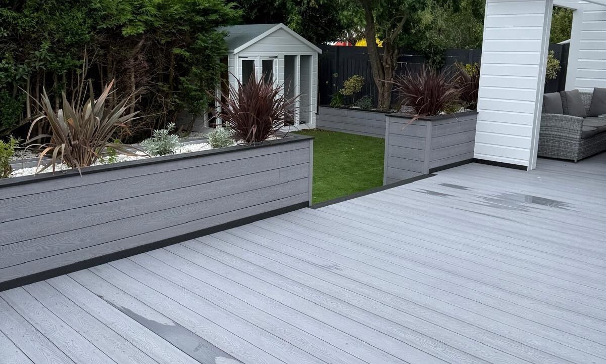 Photo of Patio Balcony in Dunfermline