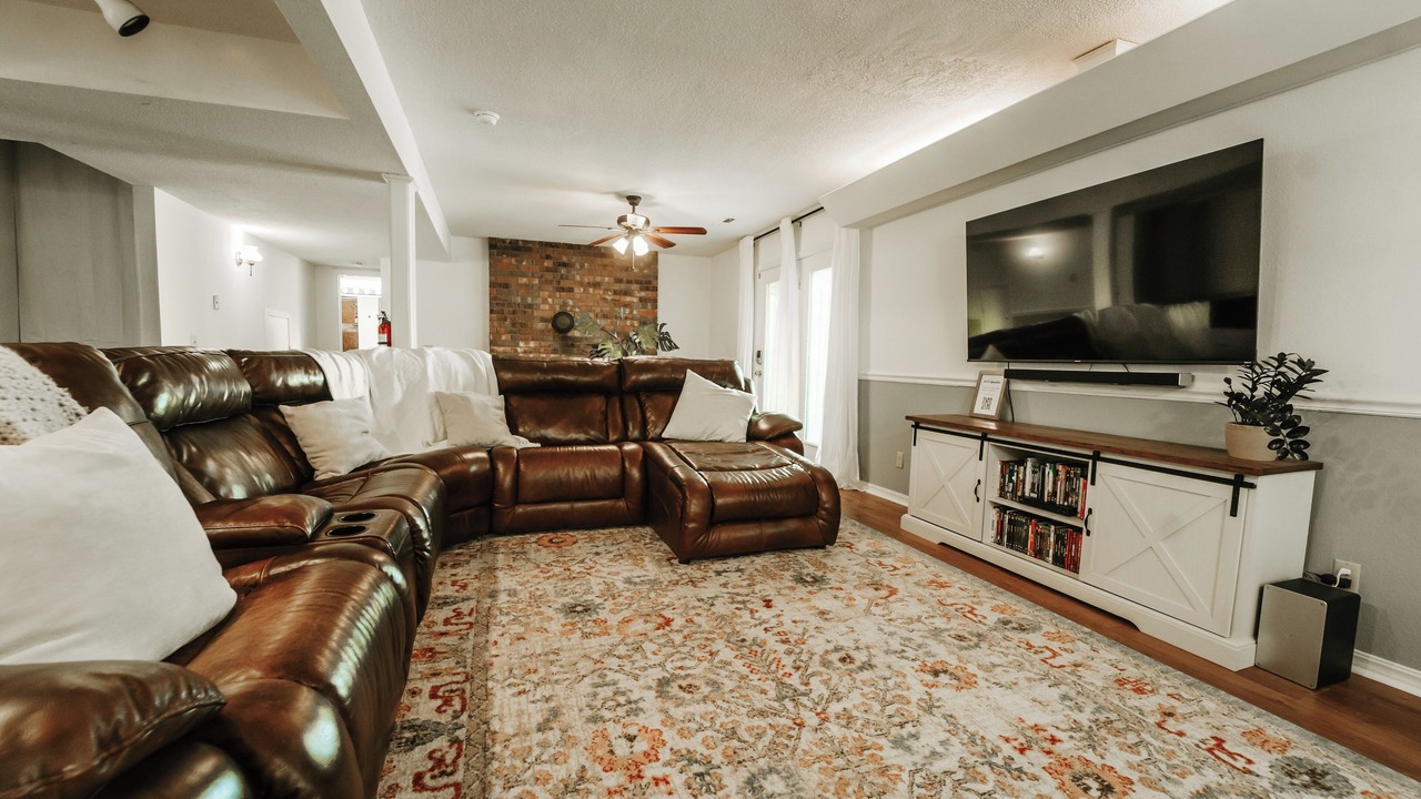 Photo of Livingroom in Rogers