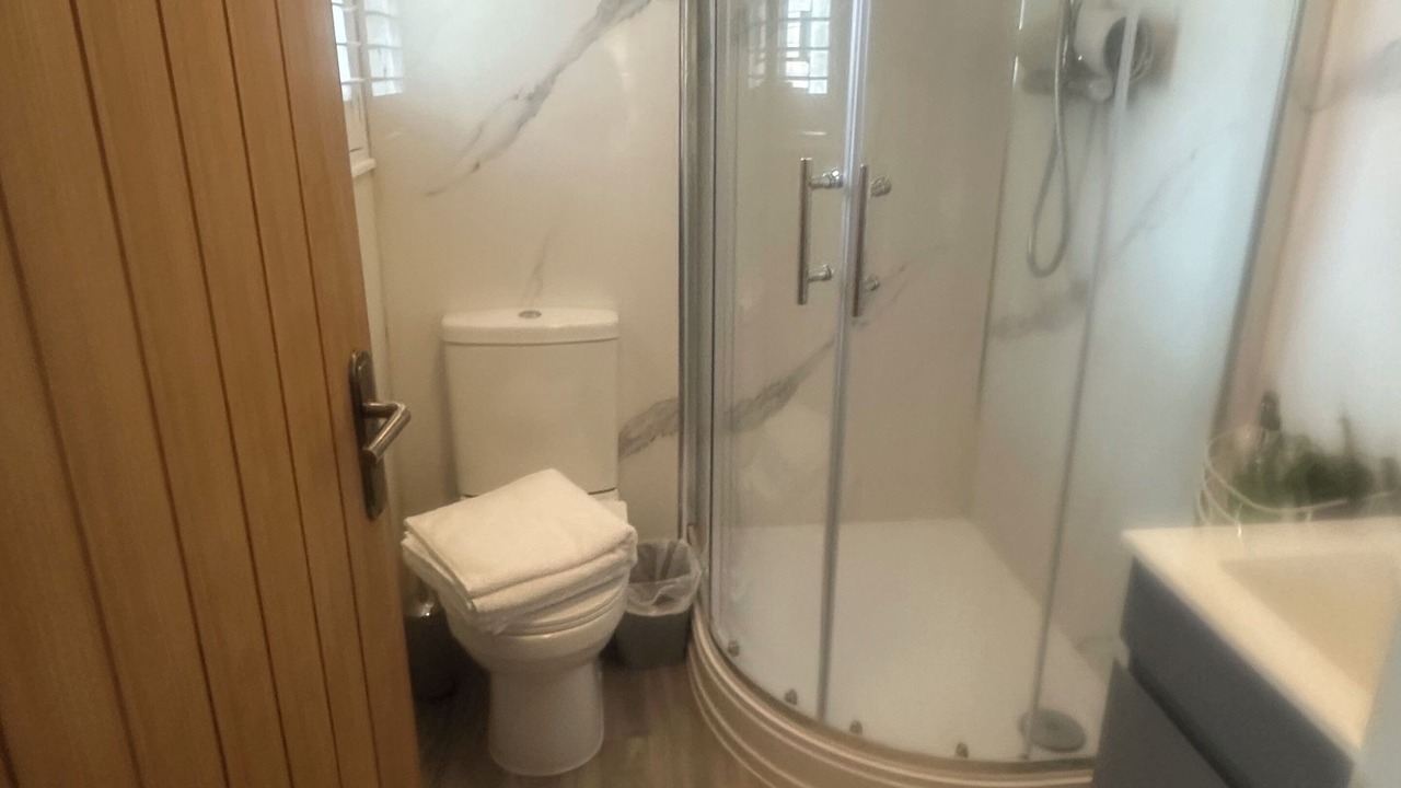 Photo of Bathroom in Thornhill