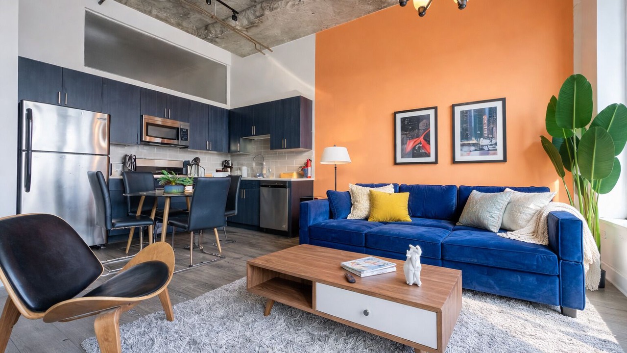 Photo of Livingroom in Near South Side