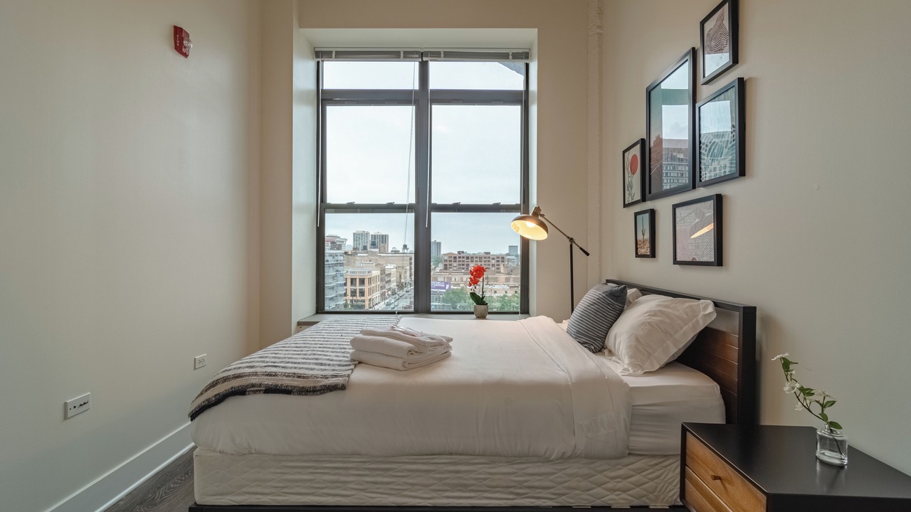 Photo of Bedroom in Near South Side