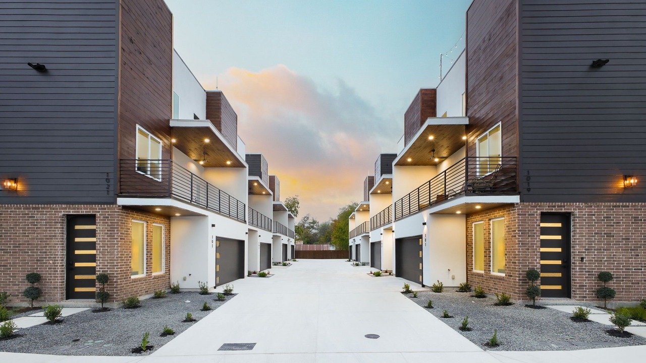 Photo of Outdoor in Near East Side