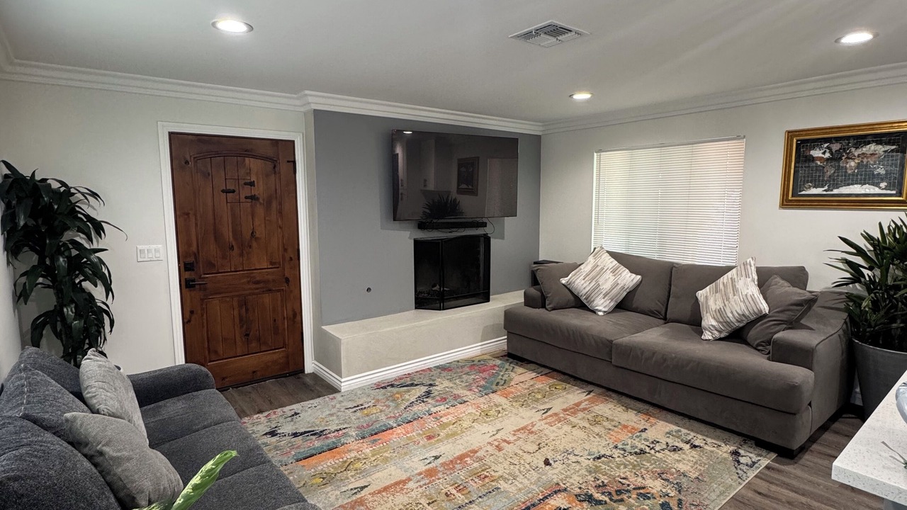 Photo of Livingroom in Moorpark