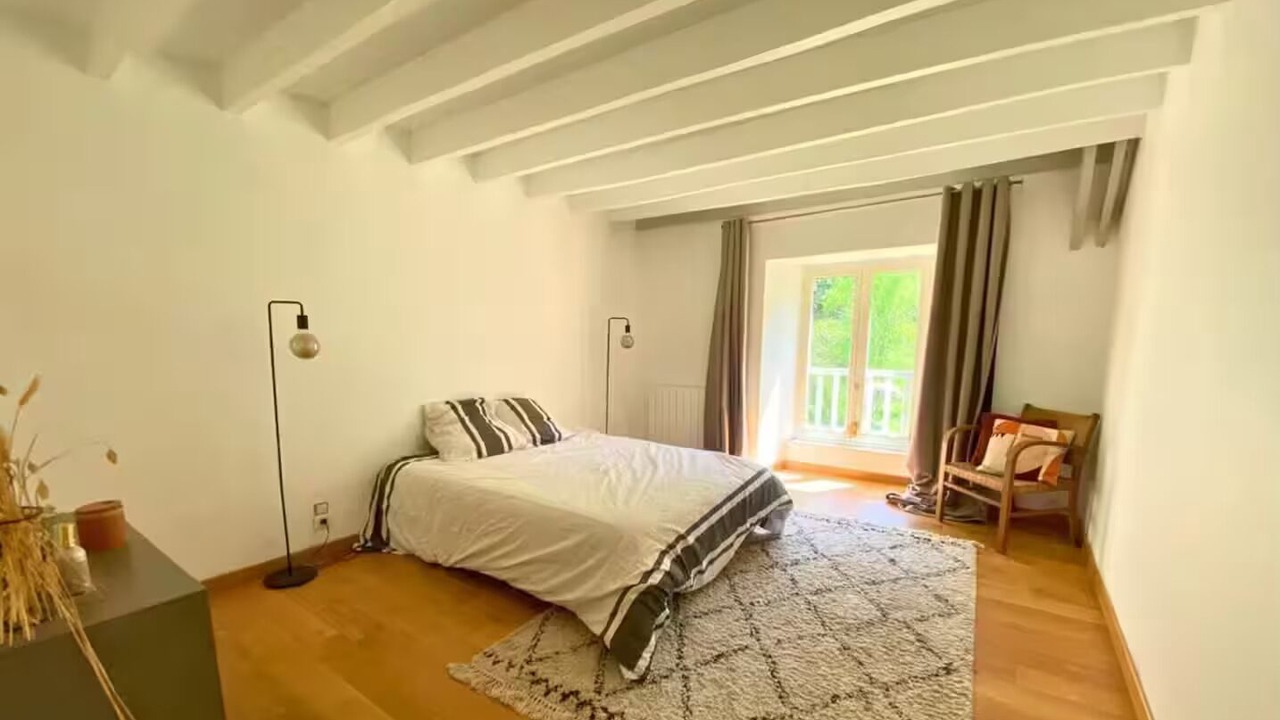 Photo of Bedroom in Saint-Remy-du-Plein