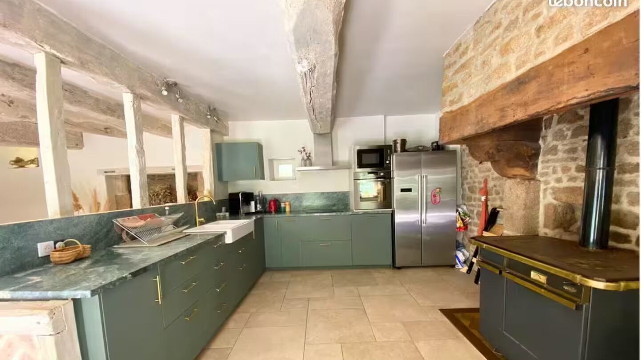 Photo of Kitchen in Saint-Remy-du-Plein