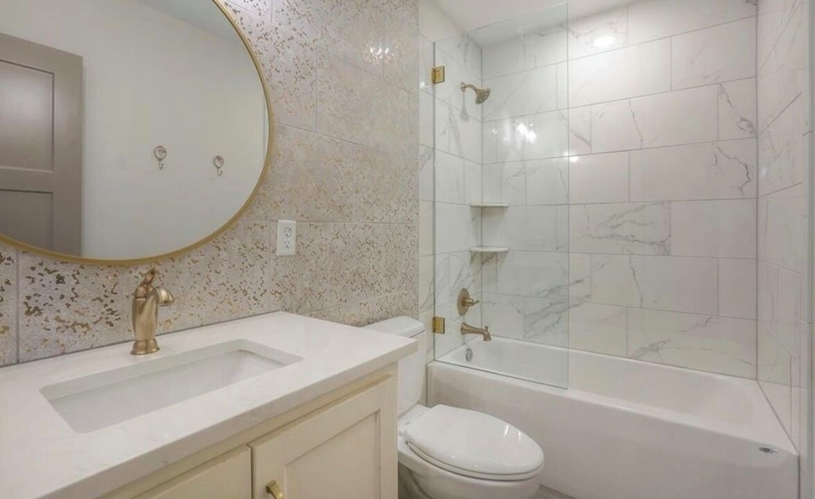 Photo of Bathroom in Lake Winnebago