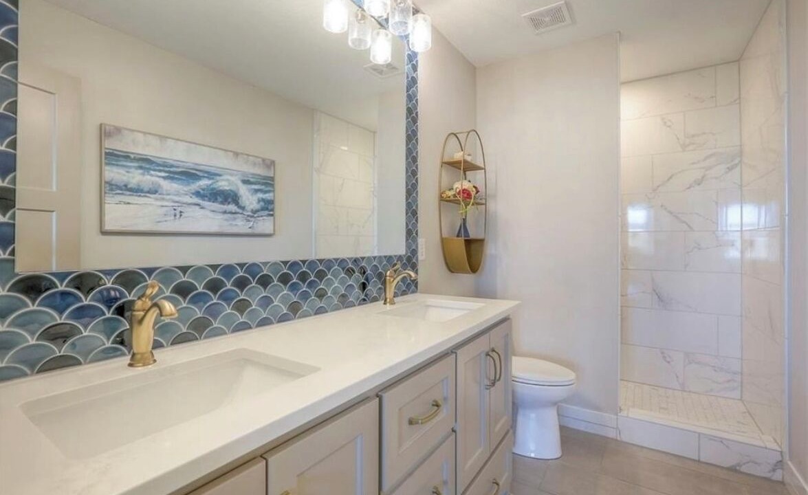 Photo of Bathroom in Lake Winnebago