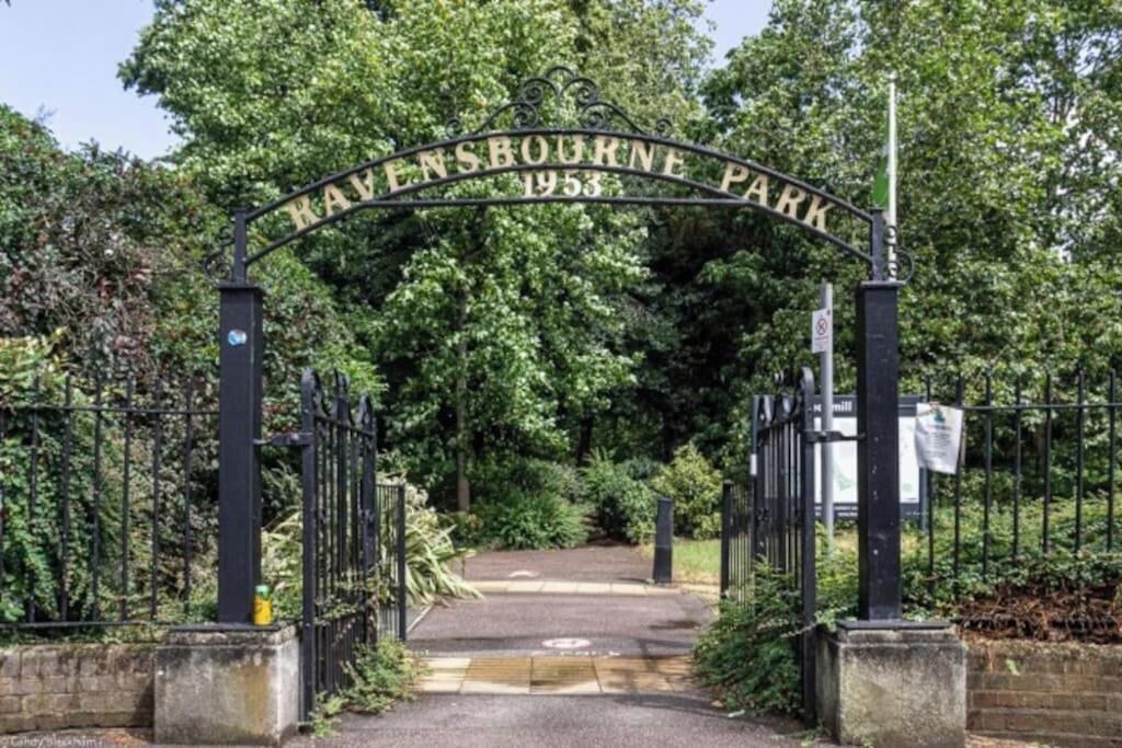 Photo of Others in Ladywell