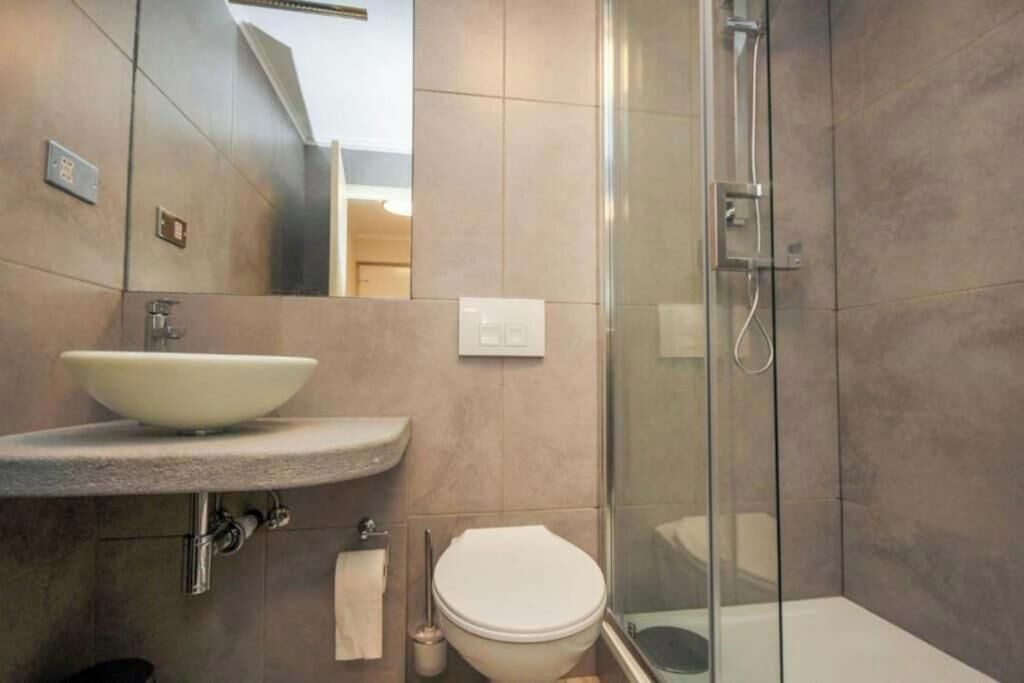 Photo of Bathroom in Ladywell