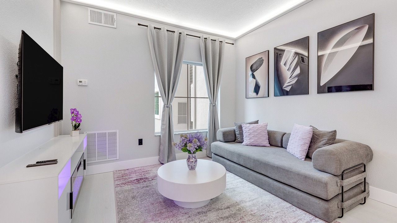 Photo of Livingroom in Florida Central Atlantic Coast
