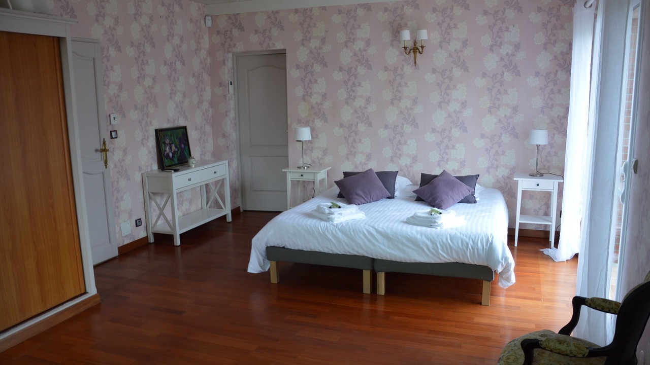 Photo of Bedroom in Varennes-Changy