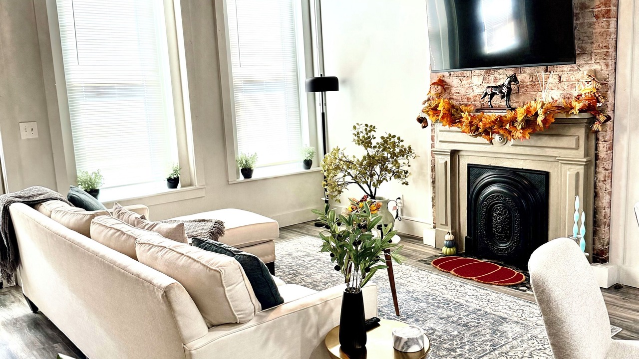 Photo of Livingroom in Germantown
