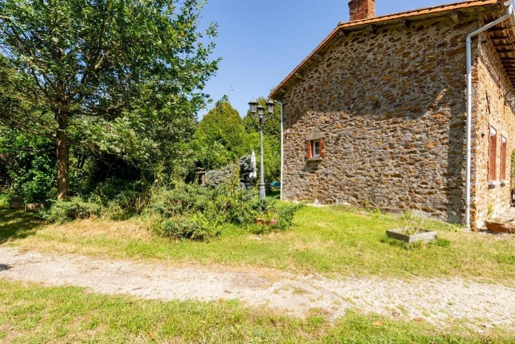 Photo of Outdoor in Touvois