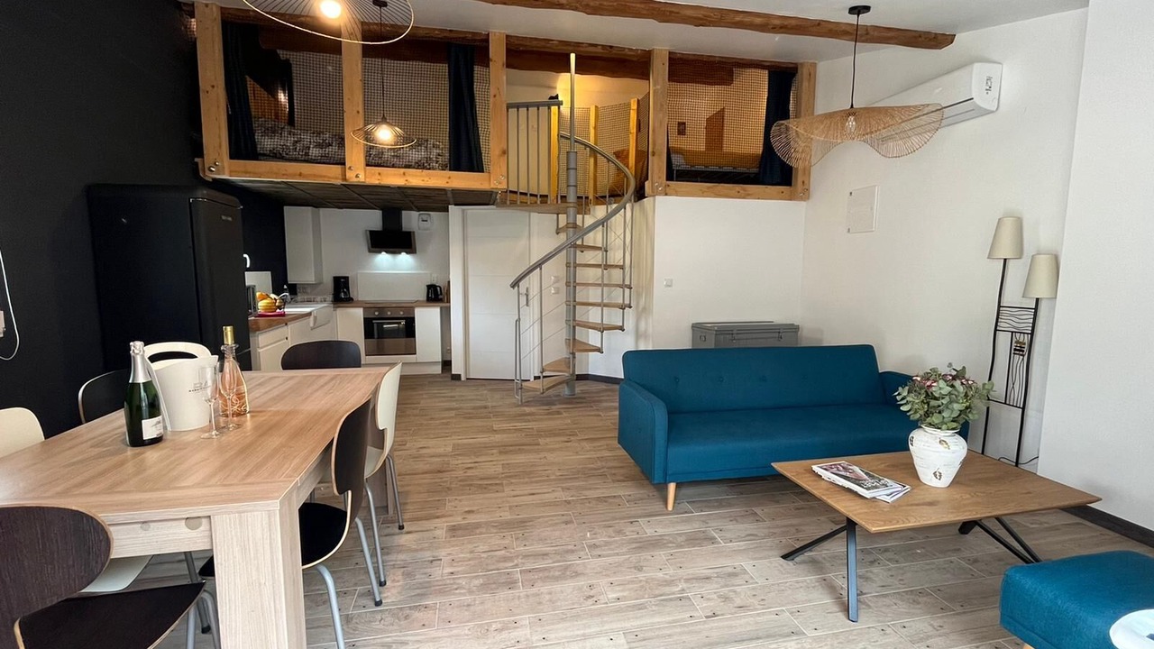 Photo of Livingroom in Callas